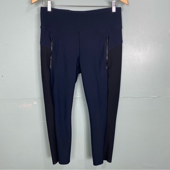 Athleta Stellar Cropped Pants Sz M Petite MP Navy Blue & Black 405525 - Picture 1 of 6